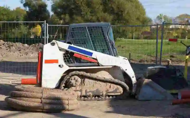 Minicargadora – máquina compacta para carga